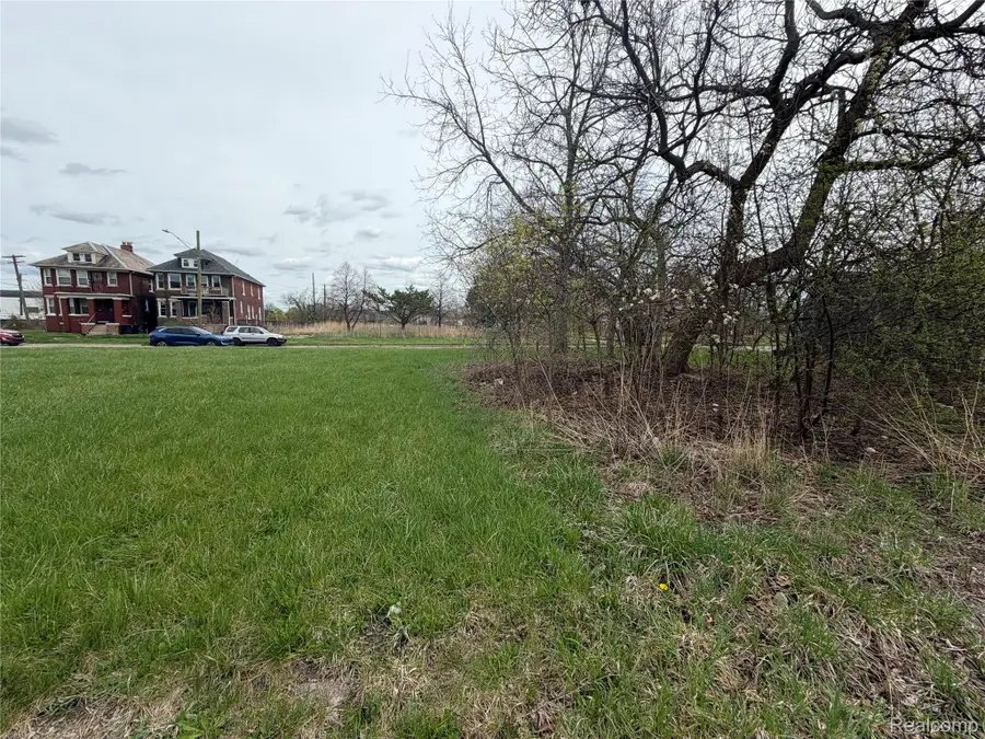 5169 Vermont Street, Detroit, MI 48208 - #2