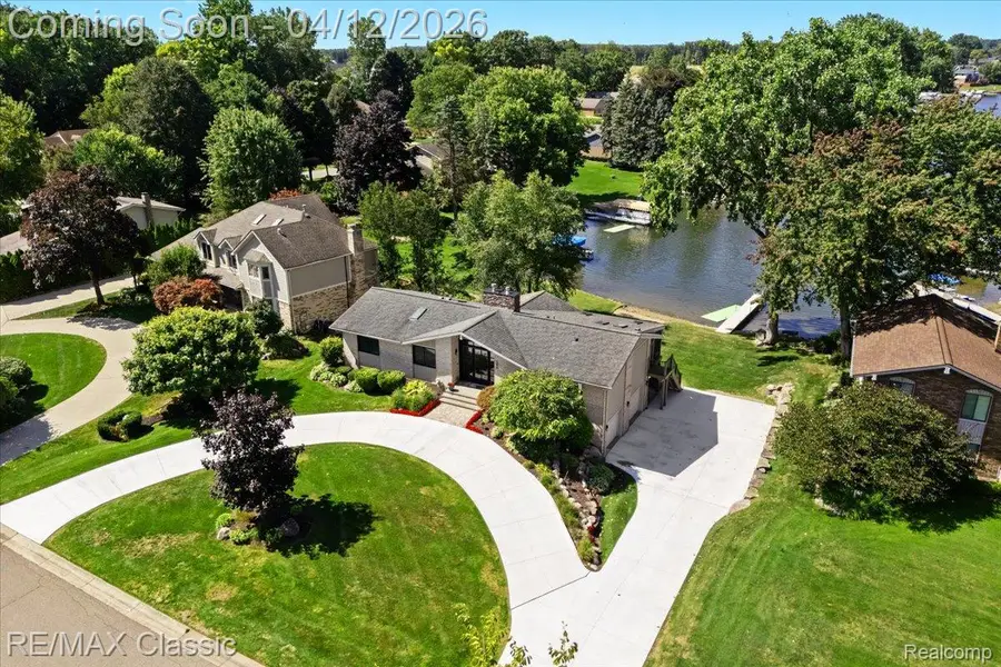 4751 Winewood Lane, Commerce Township, MI 48382 - #3