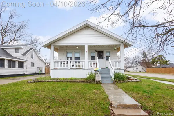 11804 Garfield Street, Riverview, MI 48193