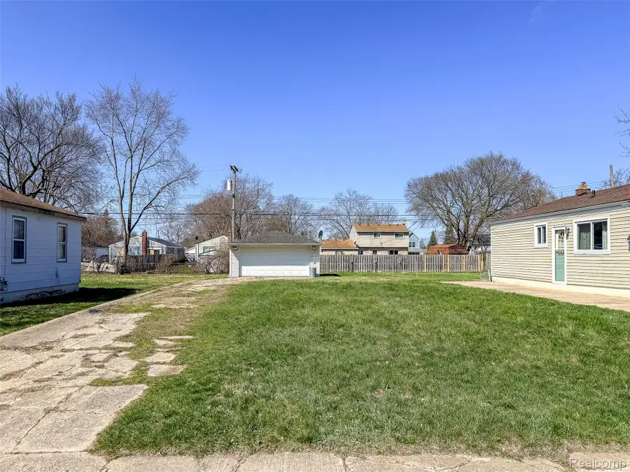 8471 Fremont Street, Westland, MI 48185 - #2