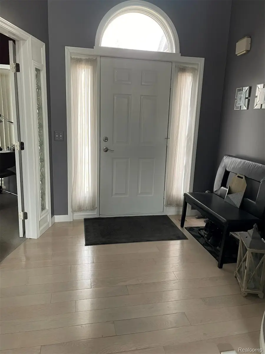 6665 Suffield Drive, Washington, MI 48094 - #3