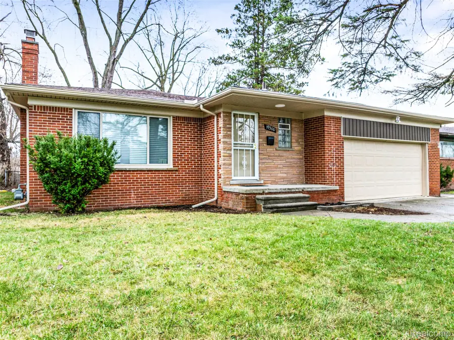 19300 Greydale Avenue, Detroit, MI 48219 - #2