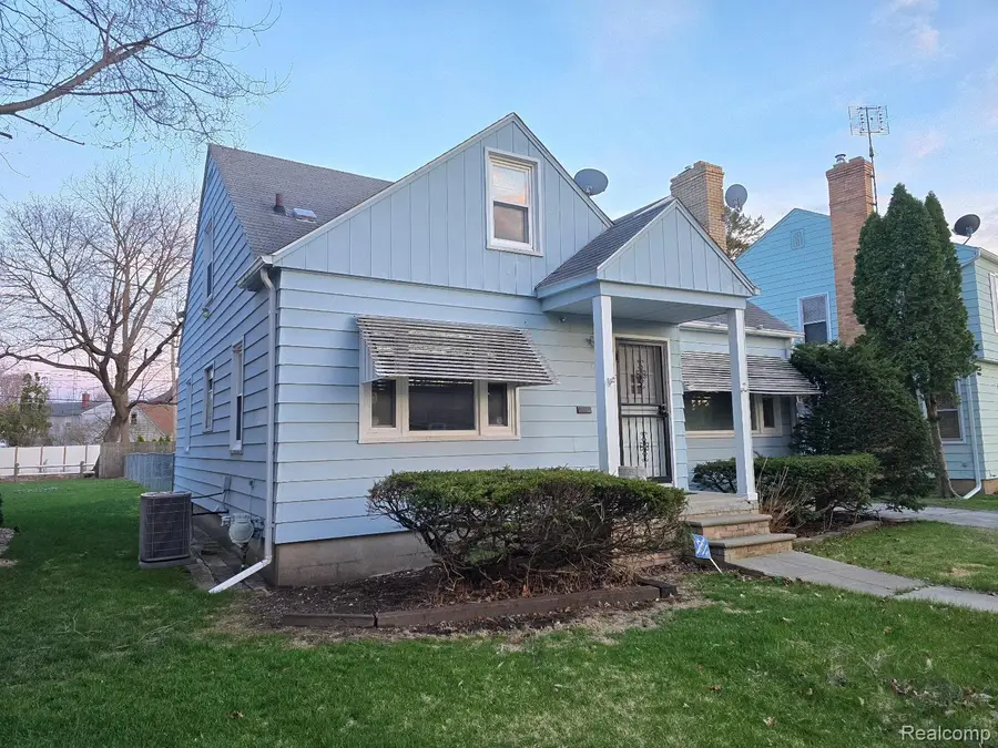 803 Commonwealth Avenue, Flint, MI 48503 - #3