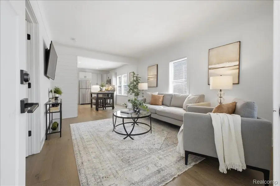 2040 Farrow Street, Ferndale, MI 48220 - #3