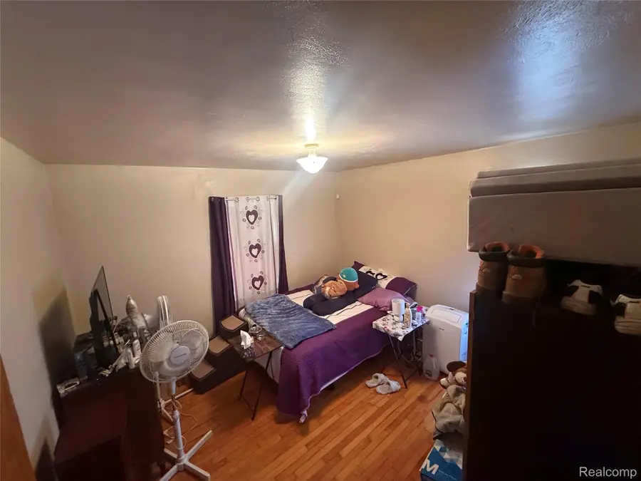 4308 S Grand Traverse, Flint, MI 48507 - #3