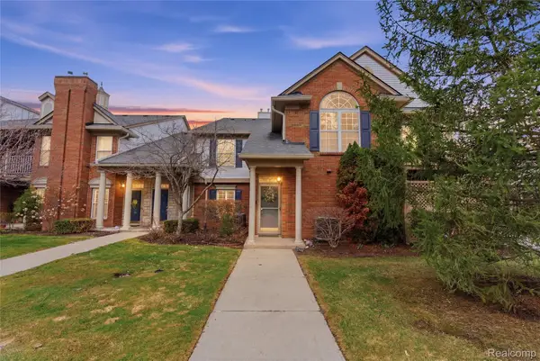 3402 Tremonte Circle N, Rochester, MI 48306