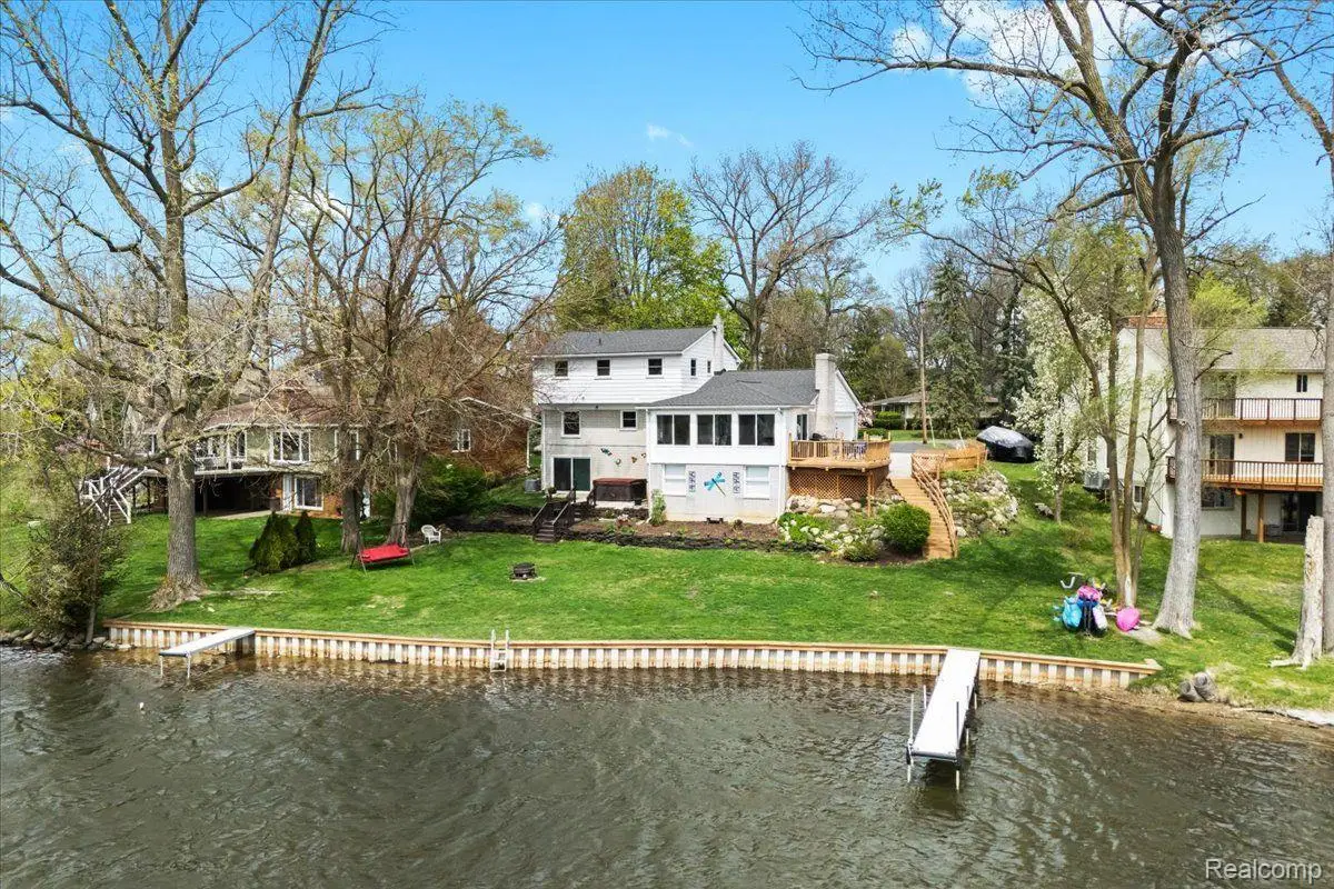 1425 Shankin Drive, Wolverine Lake, MI 48390 - #1