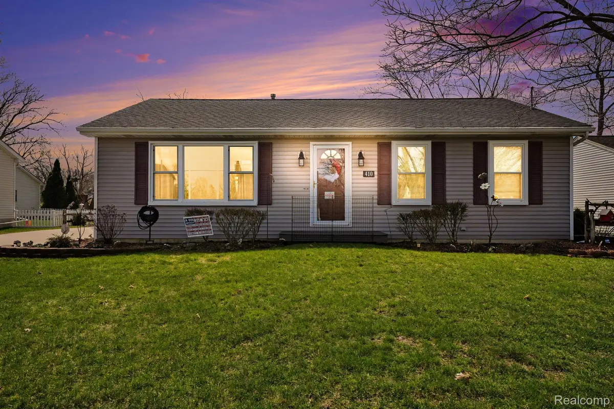 410 Glenn Court, Lake Orion, MI 48362 - #1