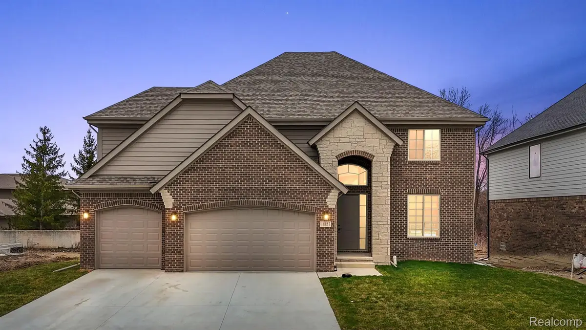 18857 Via Firenze, Macomb, MI 48044 - #1