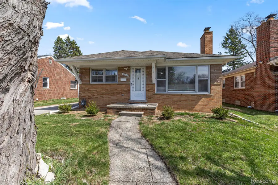 7312 Colonial Street, Dearborn Heights, MI 48127 - #2