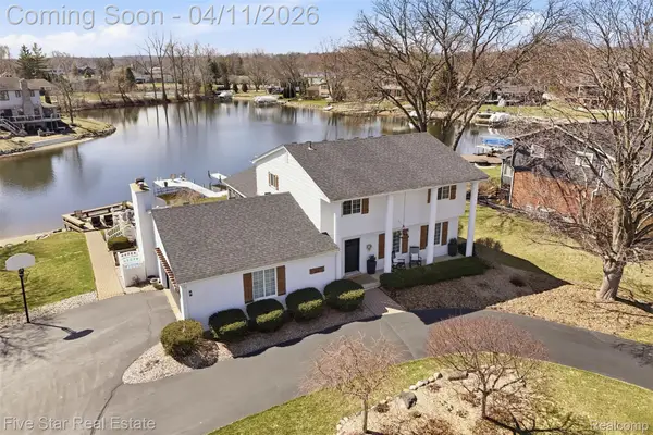 3517 Trentwood Dr Trentwood Drive, CommerceTwp, MI 49201