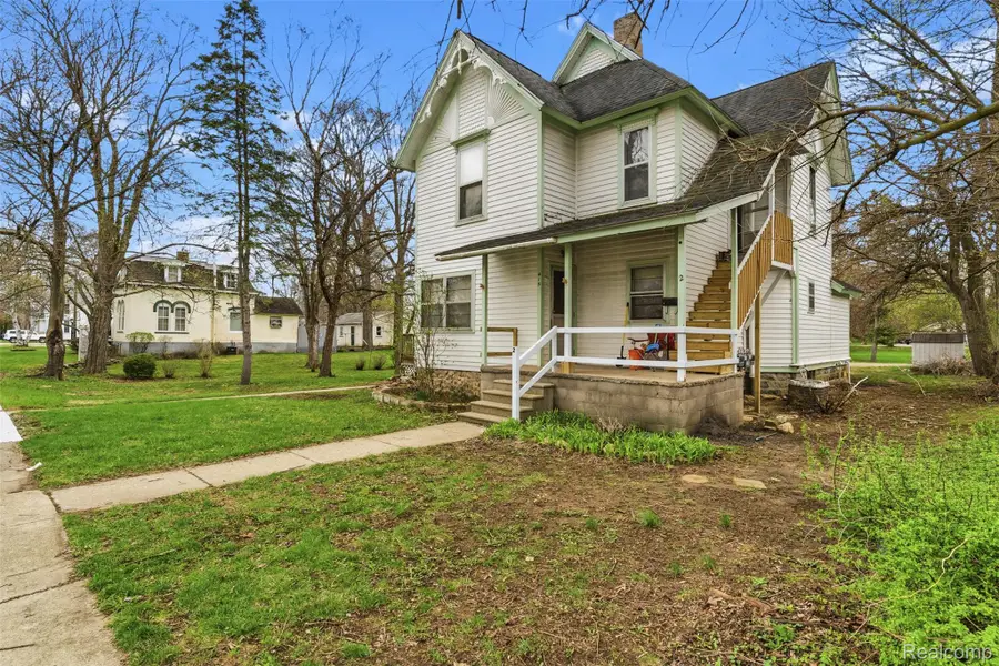 415 W State Street, Corunna, MI 48817 - #3