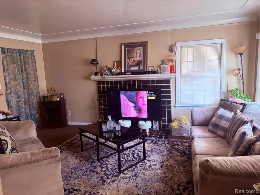 18485 Salem Street, Detroit, MI 48219 - #3