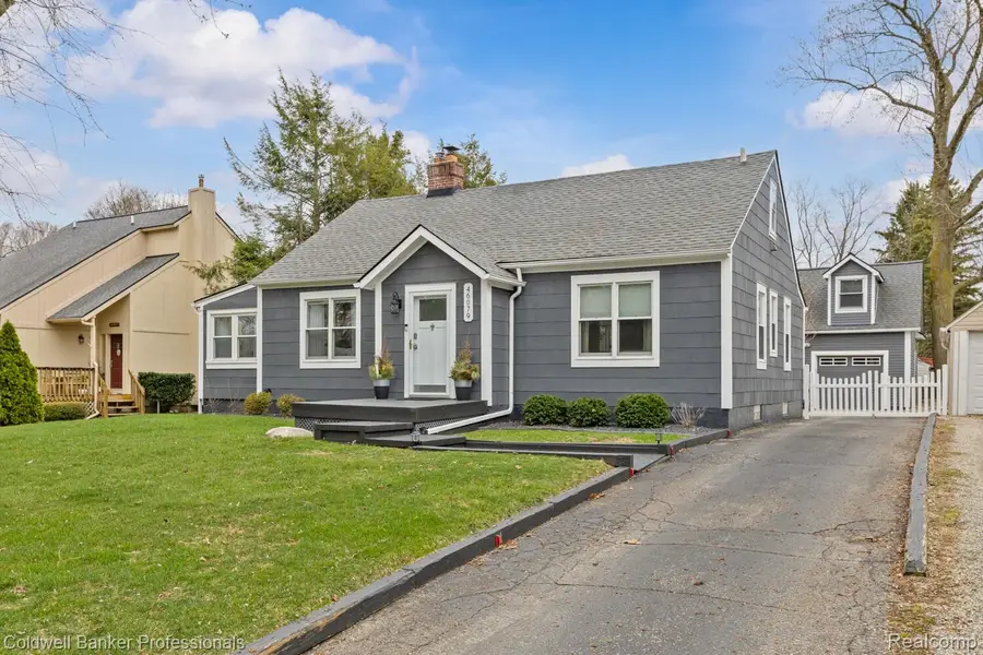 46079 Sunset Street, Northville, MI 48167 - #2