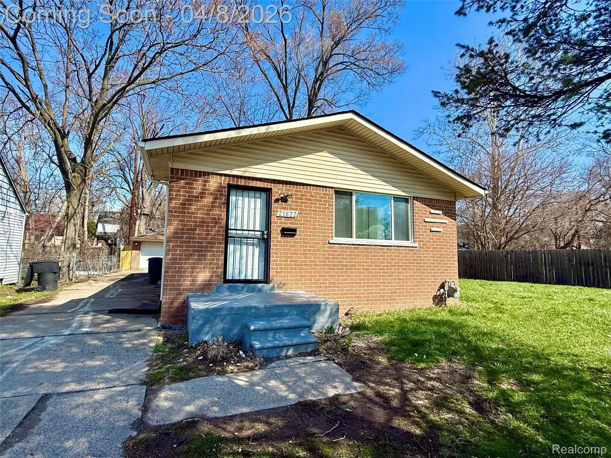21622 Santa Clara, Detroit, MI 48219 - #1