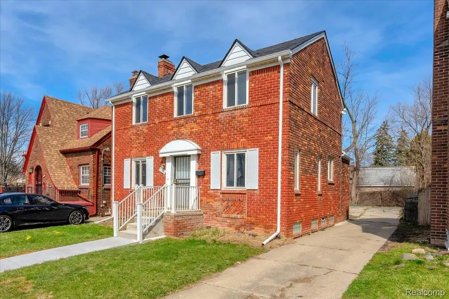 5776 Three Mile Drive, Detroit, MI 48224 - #2