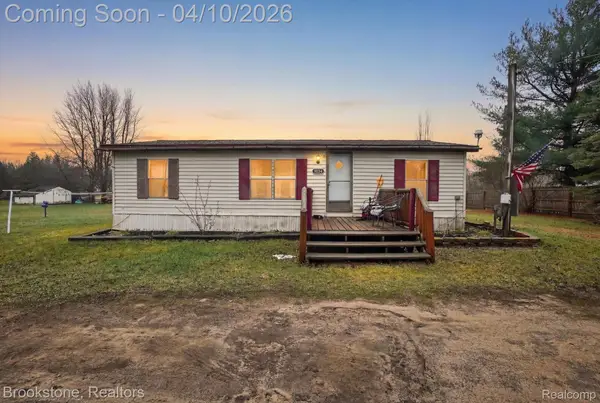 3892 N Ely Highway, Alma, MI 48801