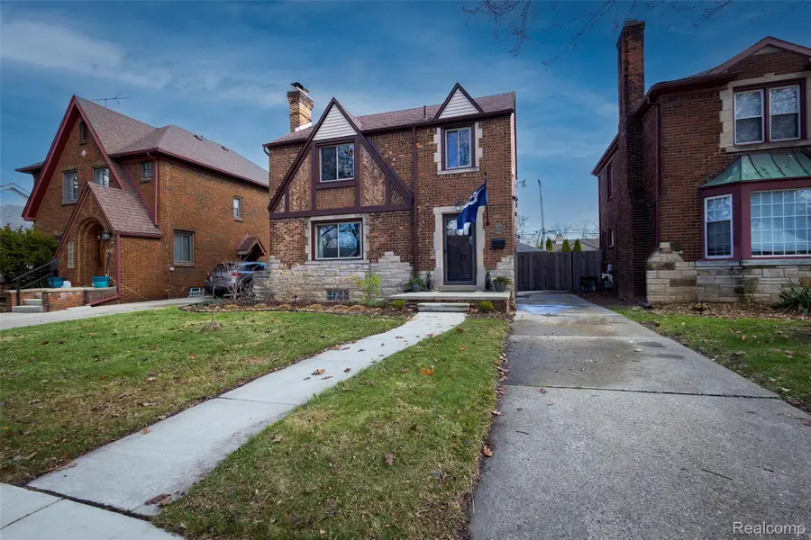 3930 Yorkshire Road, Detroit, MI 48224 - #2