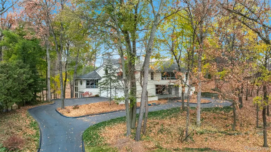 1178 Copperwood Drive, Bloomfield, MI 48302 - #3