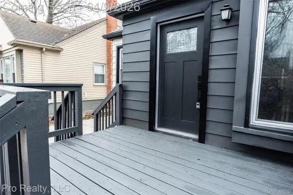 923 Gardendale Street, Ferndale, MI 48220