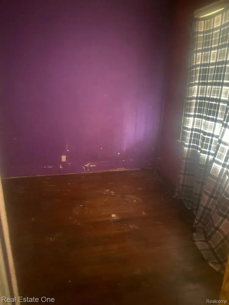 7545 Holmes Street, Detroit, MI 48210 - #3