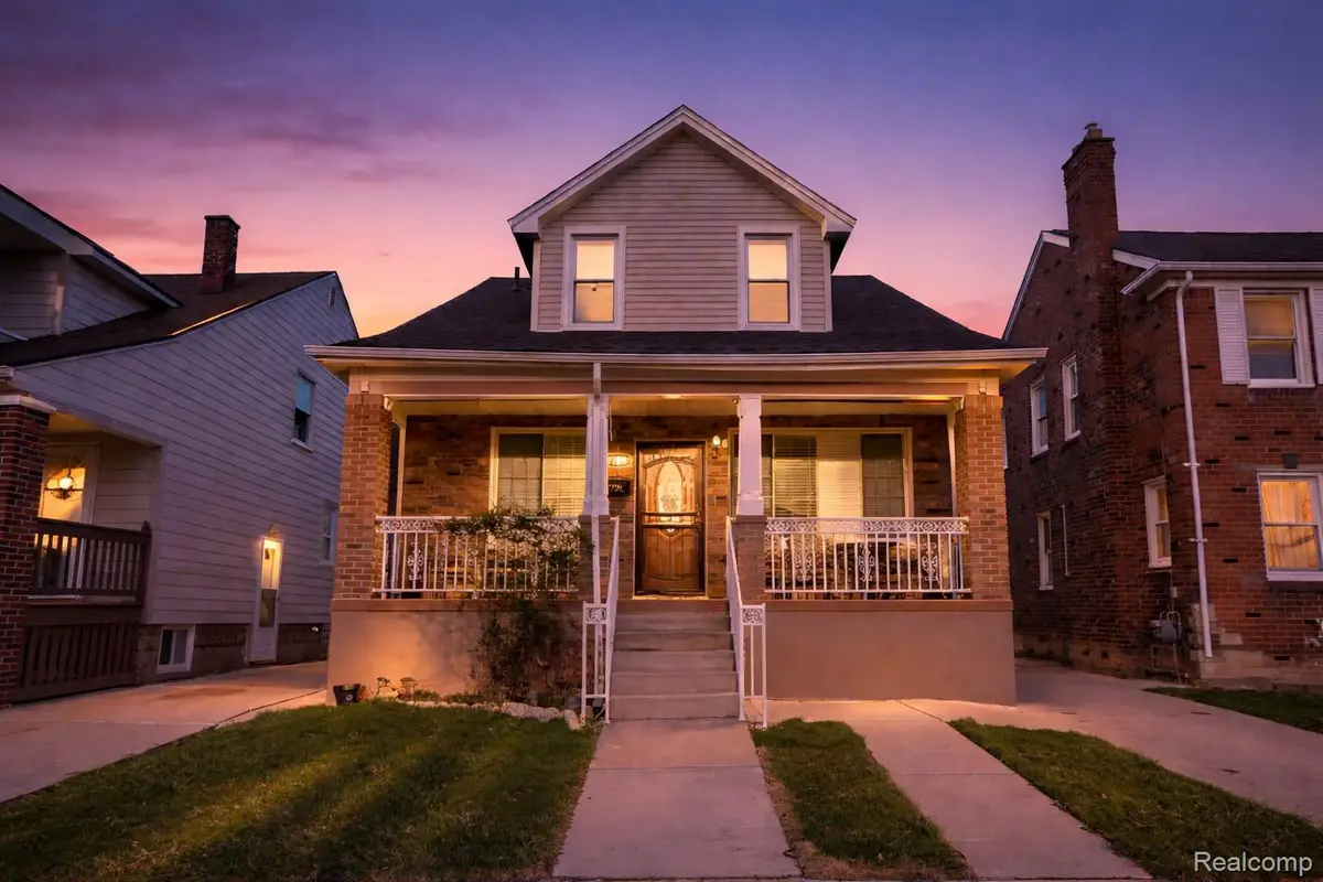 7724 Maple Street, Dearborn, MI 48126 - #1