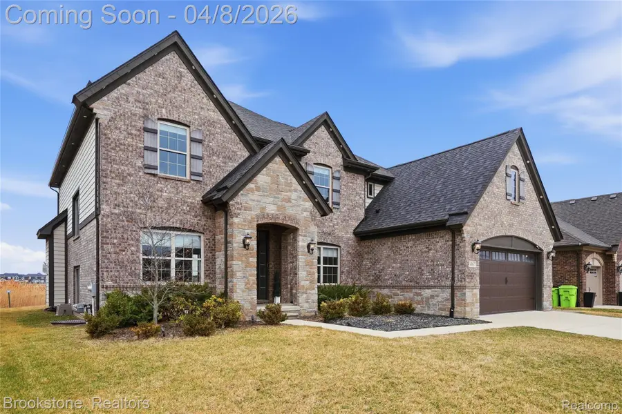 49677 Monarch Drive, Macomb, MI 48044 - #3