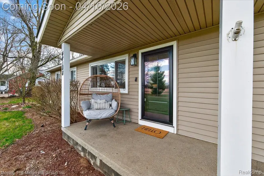 48188 Harris Road, Belleville, MI 48111 - #2