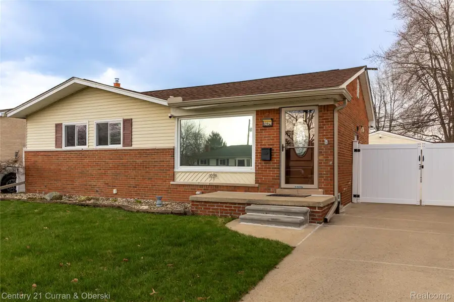 3229 Ward Street, Trenton, MI 48183 - #2