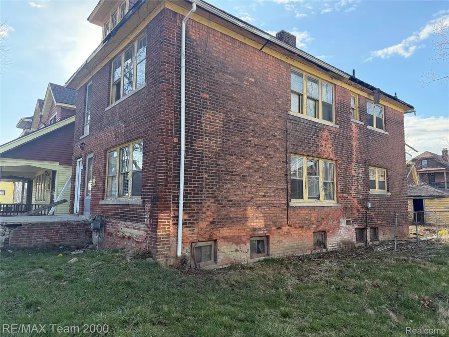 4300 Larchmont Street, Detroit, MI 48204 - #2