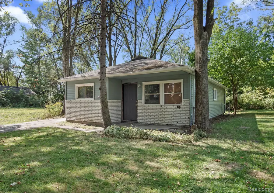 14561 Stout Street, Detroit, MI 48223 - #2