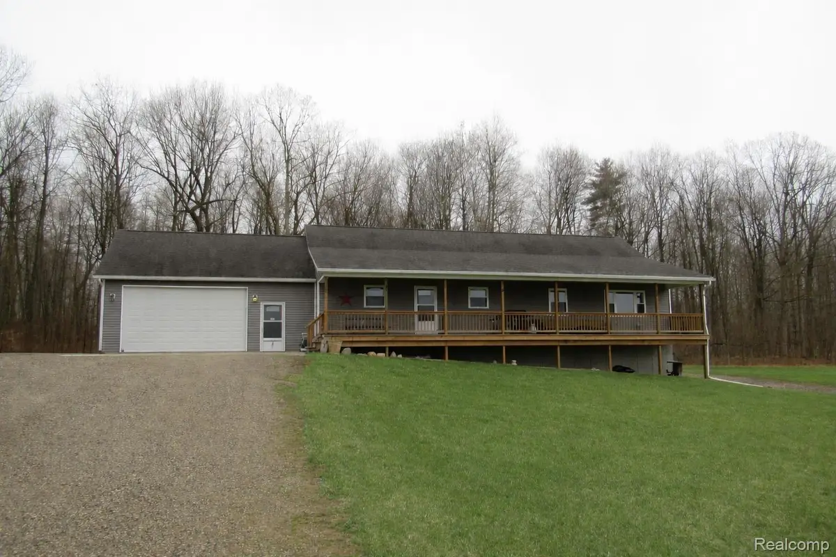 2800 Meadowdale Road, Metamora, MI 48455 - #1