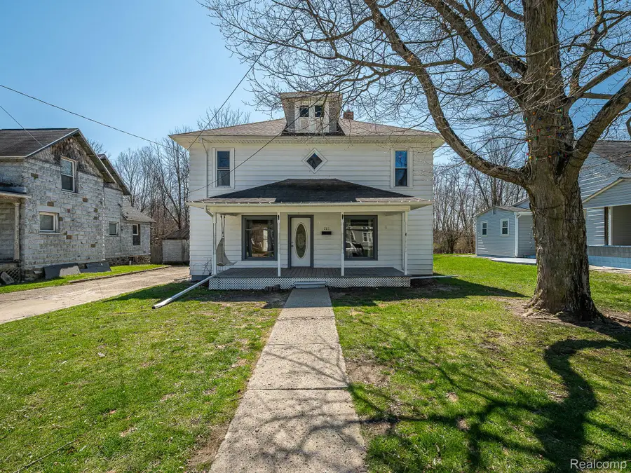 201 Division Street, Hudson, MI 49247 - #2