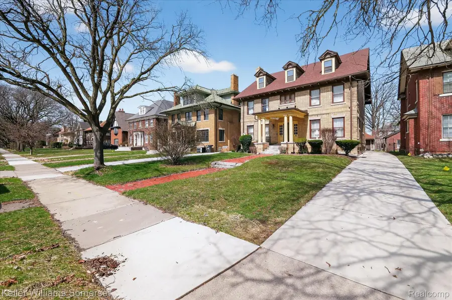 1986 W Boston Boulevard, Detroit, MI 48206 - #3