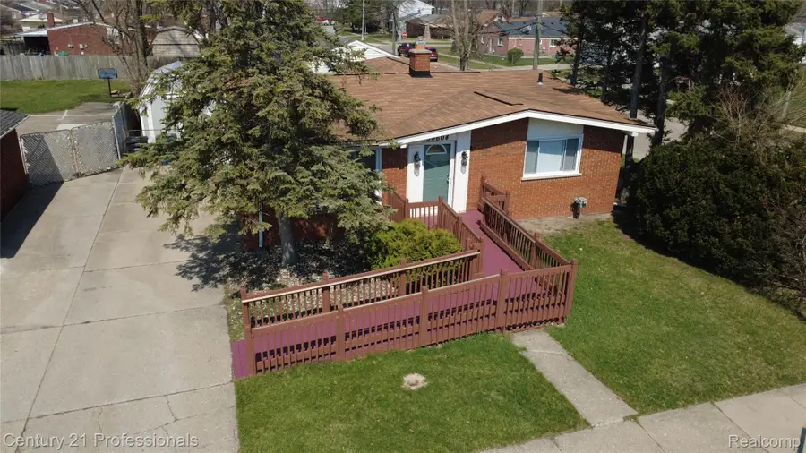 30604 Ann Arbor Trail, Westland, MI 48185 - #3