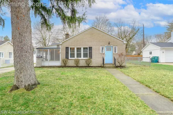 23033 Hawthorne Street, Farmington, MI 48336