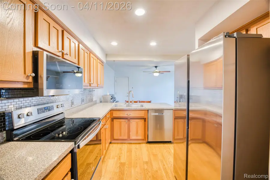 1157 Hillpointe Circle, Bloomfield, MI 48304 - #3