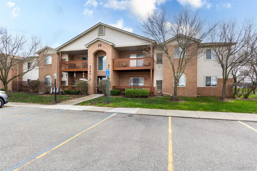 9747 Wildflower Court, Van Buren, MI 48111 - #2