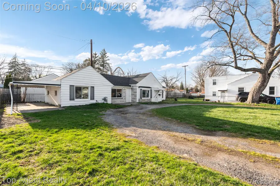 23615 Columbus Avenue, Warren, MI 48089 - #3