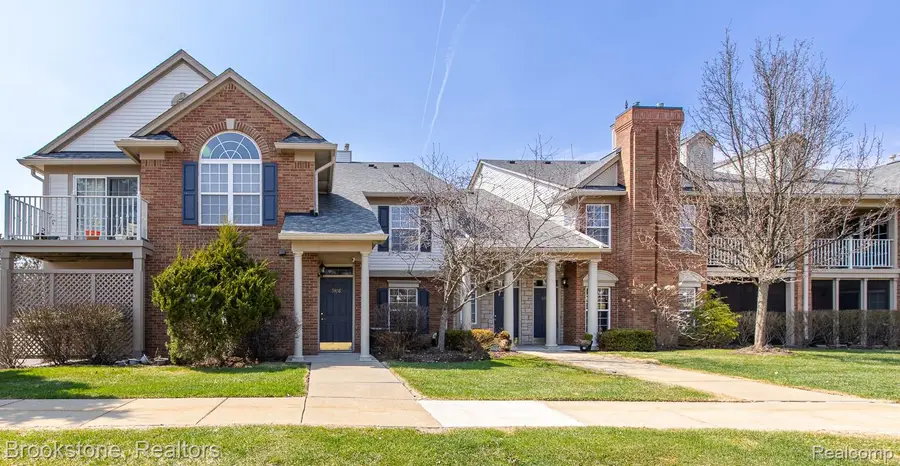 5292 Brookemonte Circle, Rochester, MI 48306 - #2