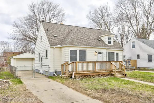 23211 Rensselaer Street, OakPark, MI 48237