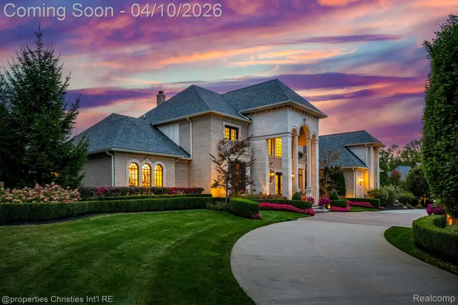 48923 Veneto Drive, Northville, MI 48167 - #2