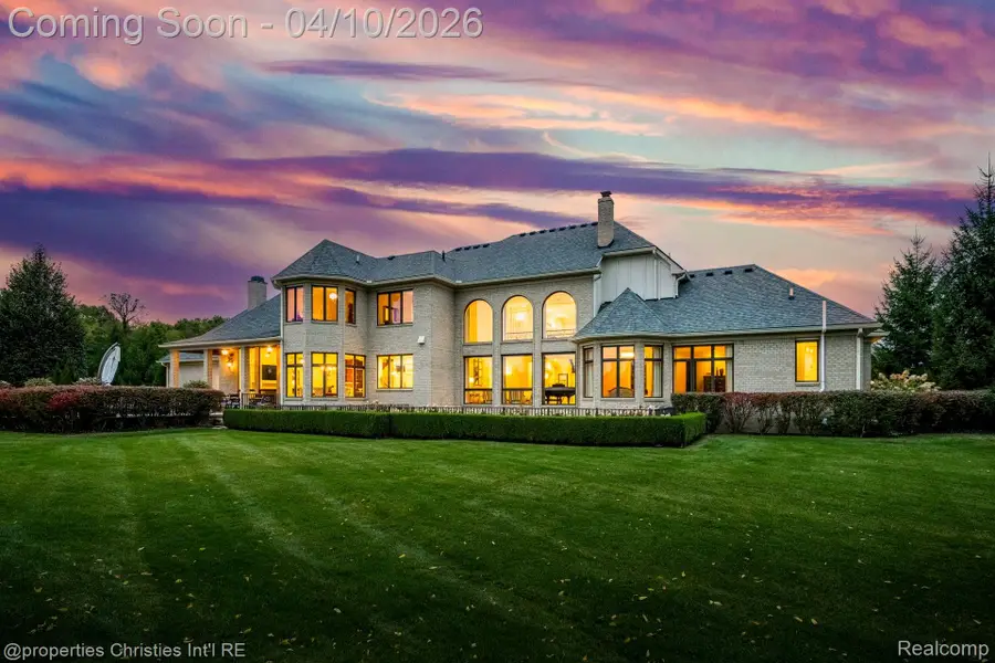 48923 Veneto Drive, Northville, MI 48167 - #3