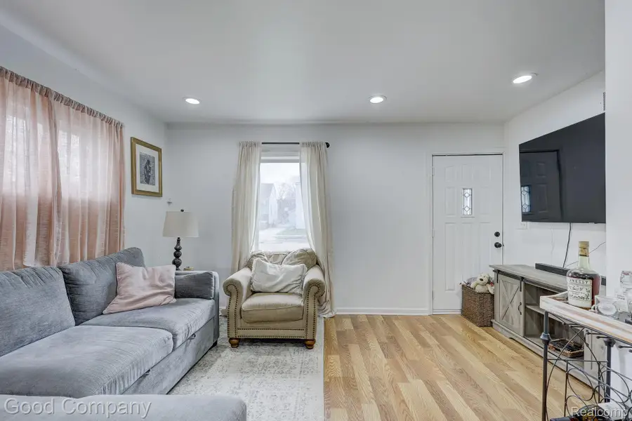 23067 Hazelwood Avenue, Hazel Park, MI 48030 - #3