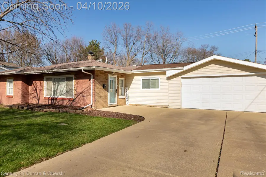 4145 Parker Street, Dearborn Heights, MI 48125 - #2