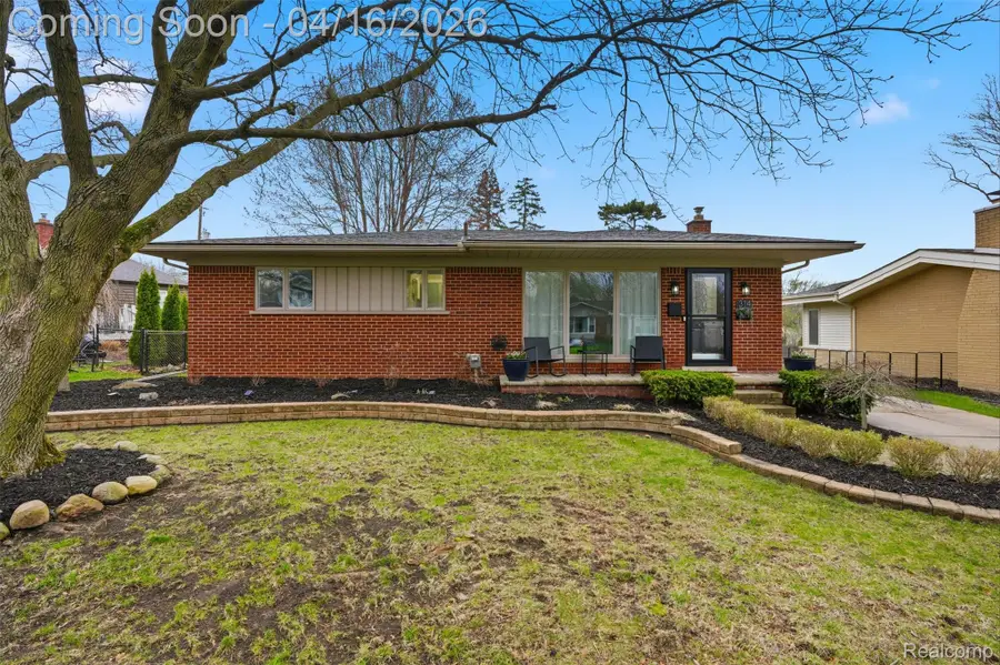 314 Debra Lane, Northville, MI 48167 - #3