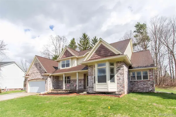 20732 Hannah Court, Novi, MI 48375