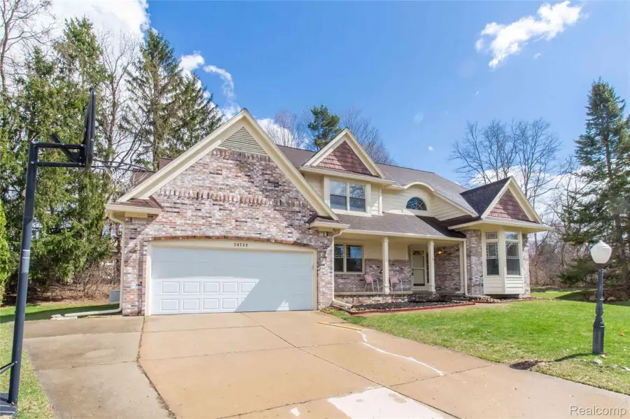 20732 Hannah Court, Novi, MI 48375 - #2