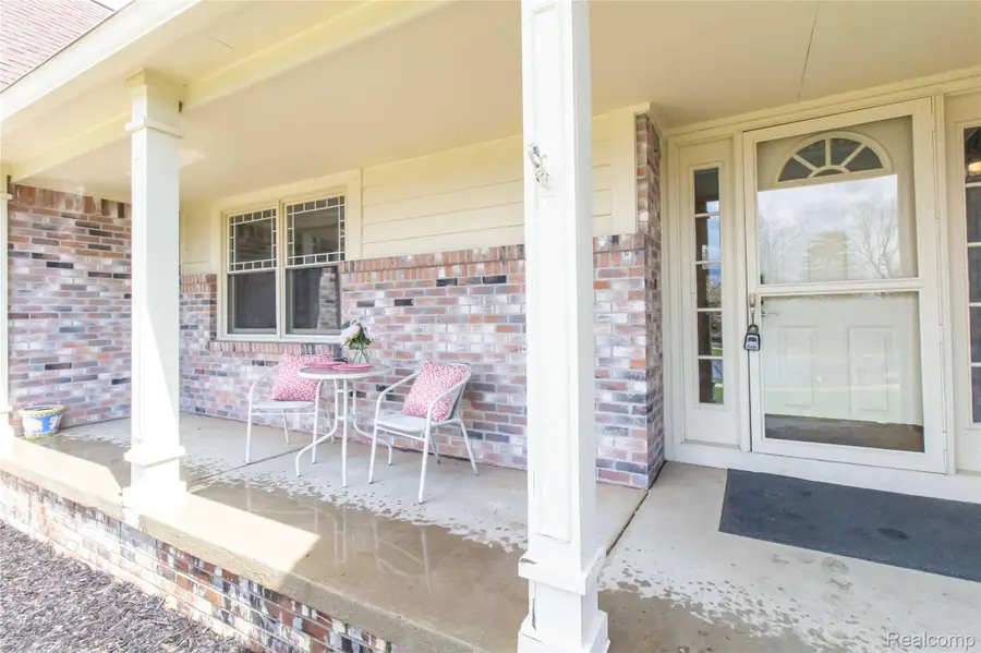 20732 Hannah Court, Novi, MI 48375 - #3