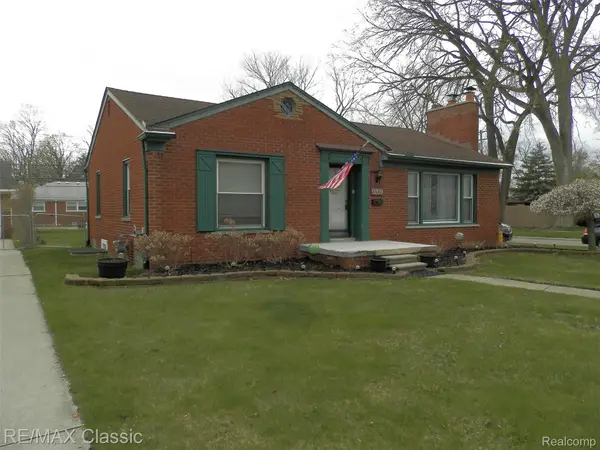 9209 Hemingway, Redford, MI 48239